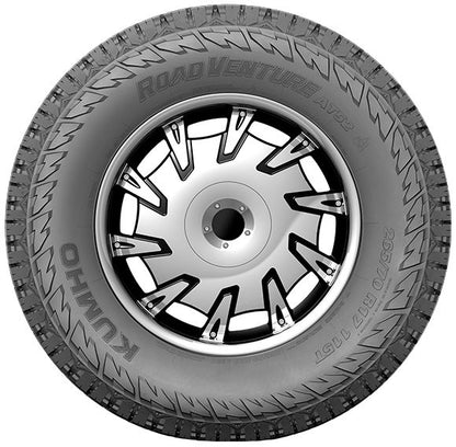 Kumho Road Venture AT52
