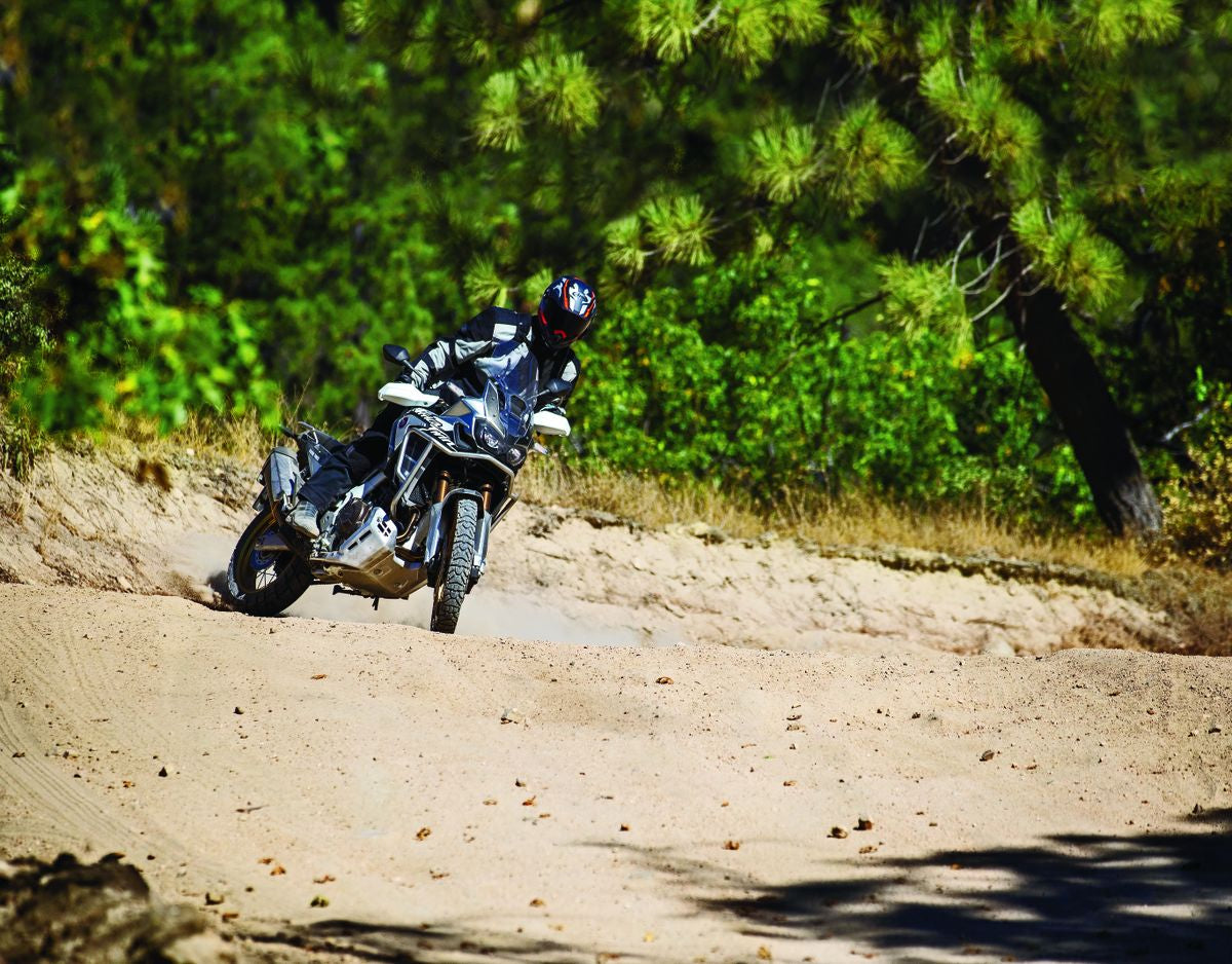Dunlop Trailmax Mission
