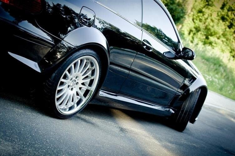 Bodykit + Motorhaube passend für Mercedes CLK W209 BLACK SERIES LOOK