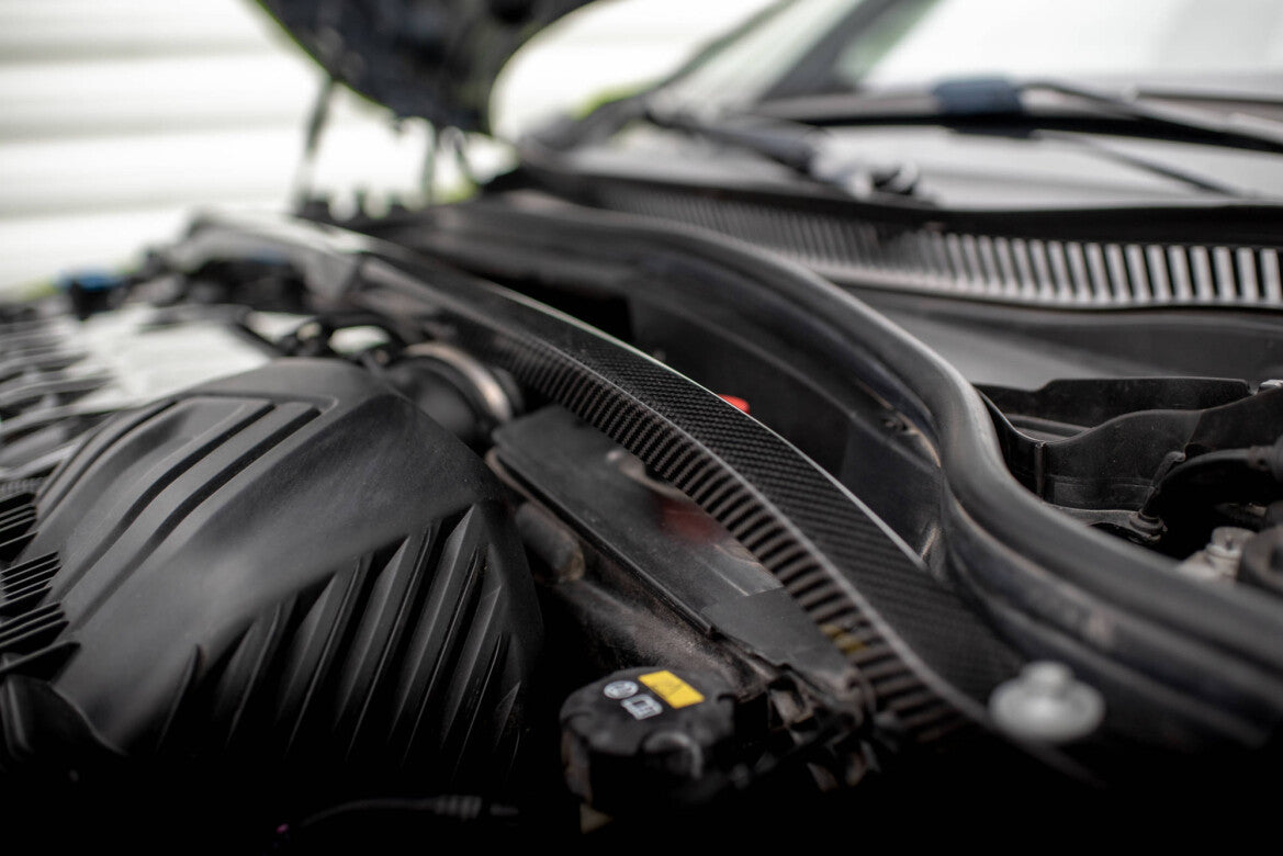 Carbon Domstreben Verkleidung passend für BMW 1er F40 M135i