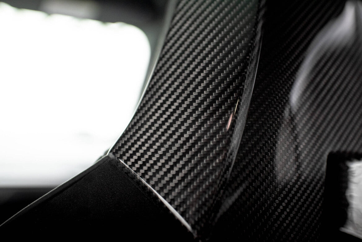 Carbon Headrests passend für BMW 1er F40 M135i