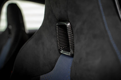 Carbon Headrests passend für BMW 1er F40 M135i