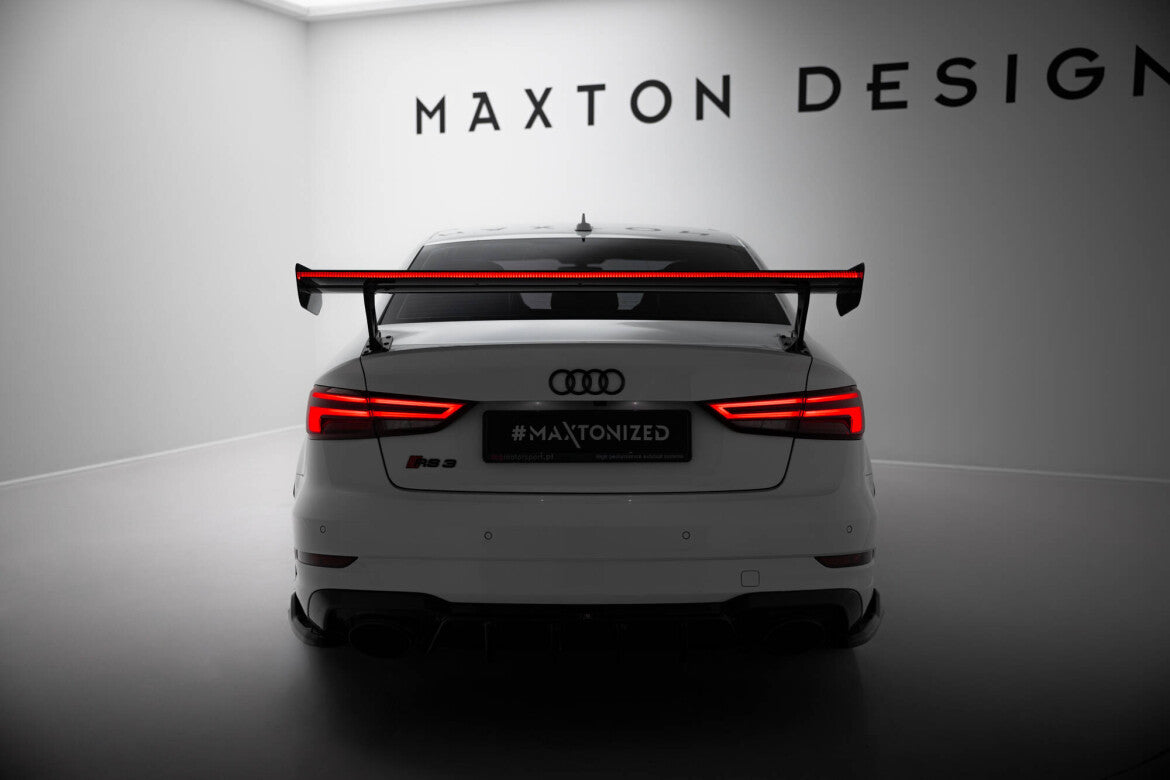 Carbon Heckspoiler Heckflügel Standfuß Außen + LED passend für Audi A3 / A3 S-Line / S3 / RS3 Limousine 8V / 8V FL