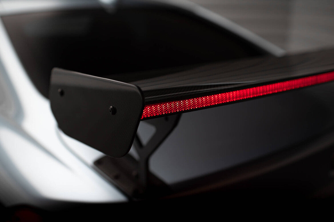 Carbon Heckspoiler Heckflügel Standfuß Außen + LED passend für BMW 4er F32 / 4 F32 M-Paket Coupe