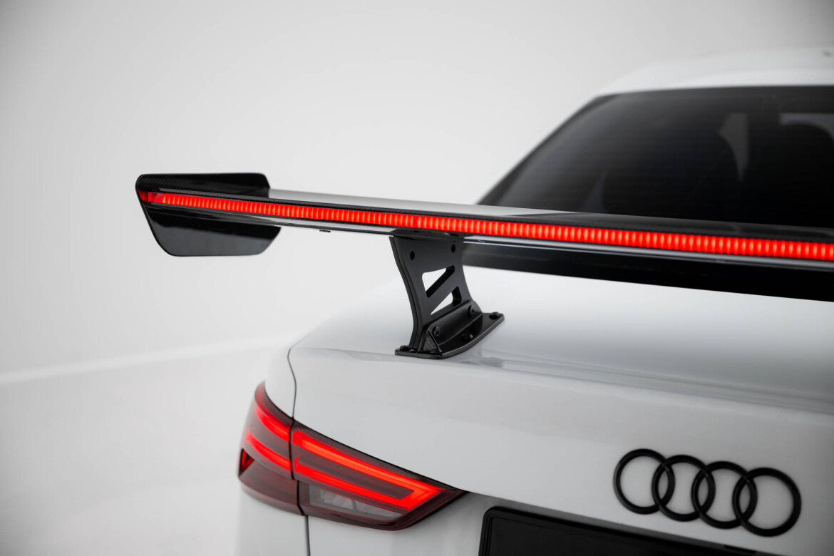Carbon Heckspoiler Heckflügel Standfuß Innen + LED passend für Audi A3 / A3 S-Line / S3 / RS3 Limousine 8V / 8V FL