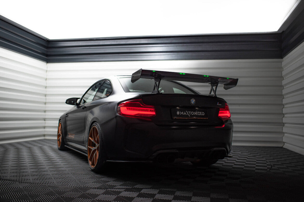 Carbon Heckspoiler Heckflügel Standfuß Innen + LED passend für BMW M2 F87 / 2 / 2 M-Paket F22