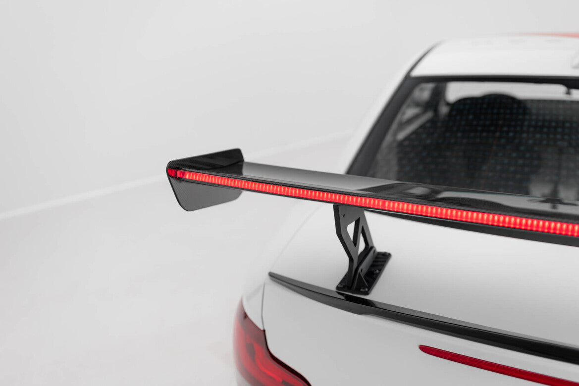 Carbon Heckspoiler Heckflügel Standfuß Innen V.1 + LED passend für BMW 1er M E82