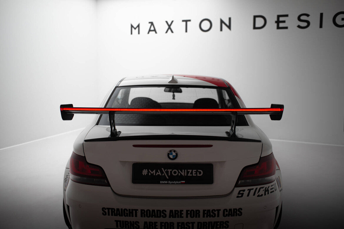 Carbon Heckspoiler Heckflügel Standfuß Innen V.2 + LED passend für BMW 1er M E82