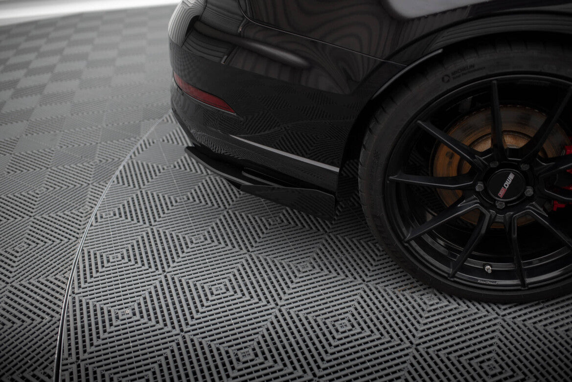 Diffusor Flaps passend für Audi RS3 Limousine 8V FL schwarz Hochglanz