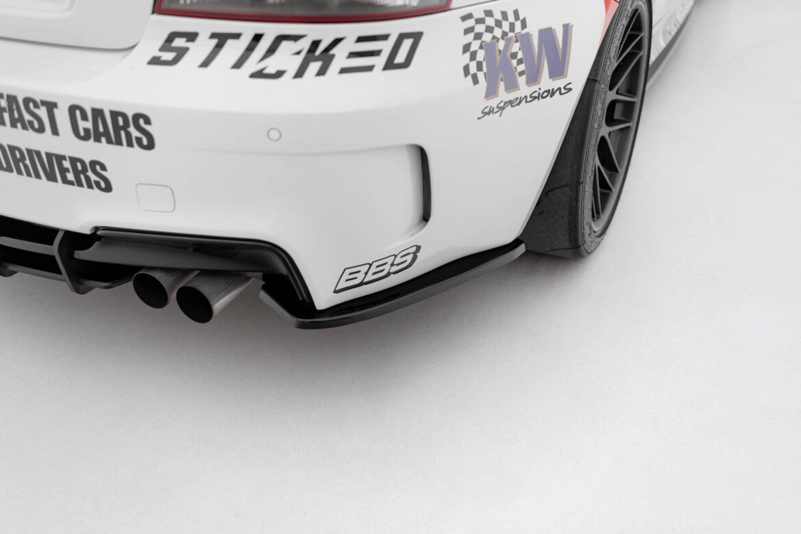 Diffusor Flaps passend für BMW 1er M Coupe E82 schwarz Hochglanz