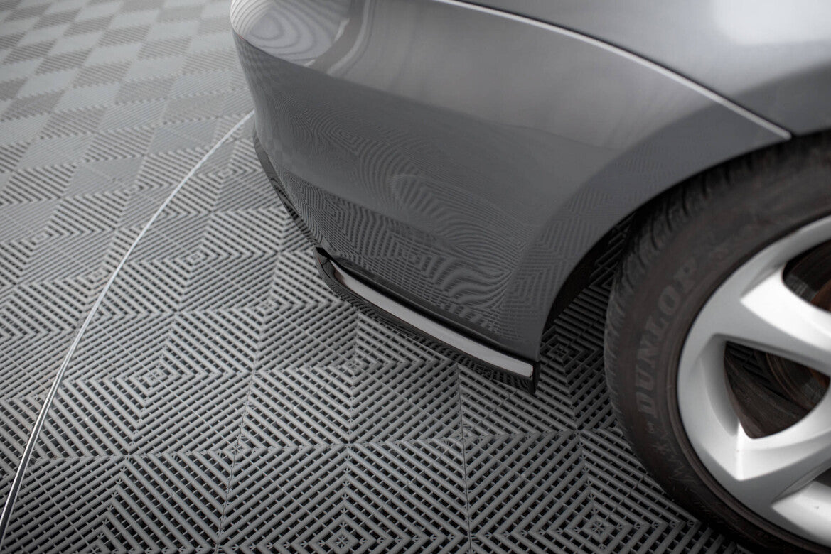 Diffusor Flaps passend für BMW 1er M-Paket E82 schwarz Hochglanz