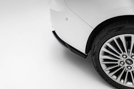 Diffusor Flaps passend für Ford Focus Vignale Kombi Mk4 schwarz Hochglanz