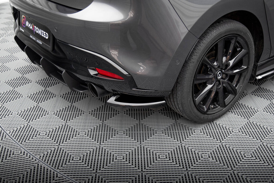 Diffusor Flaps passend für Mazda 3 Mk4 schwarz Hochglanz
