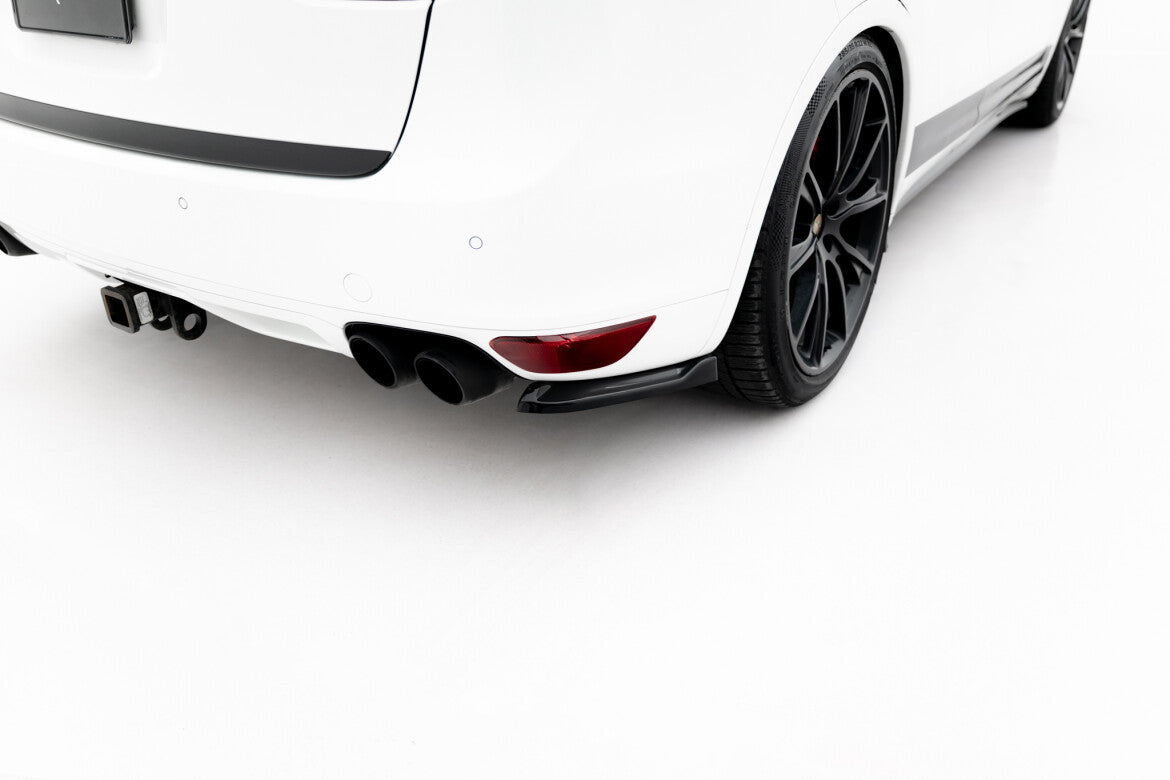 Diffusor Flaps passend für Porsche Cayenne Turbo / Standard Mk2 schwarz Hochglanz