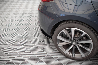 Diffusor Flaps passend für Seat Leon FR Hatchback Mk4 schwarz Hochglanz
