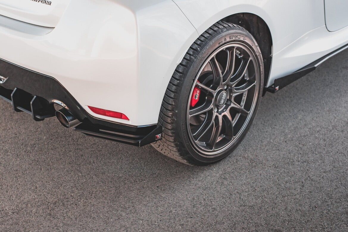 Diffusor Flaps passend für Toyota GR Yaris Mk4 schwarz Hochglanz