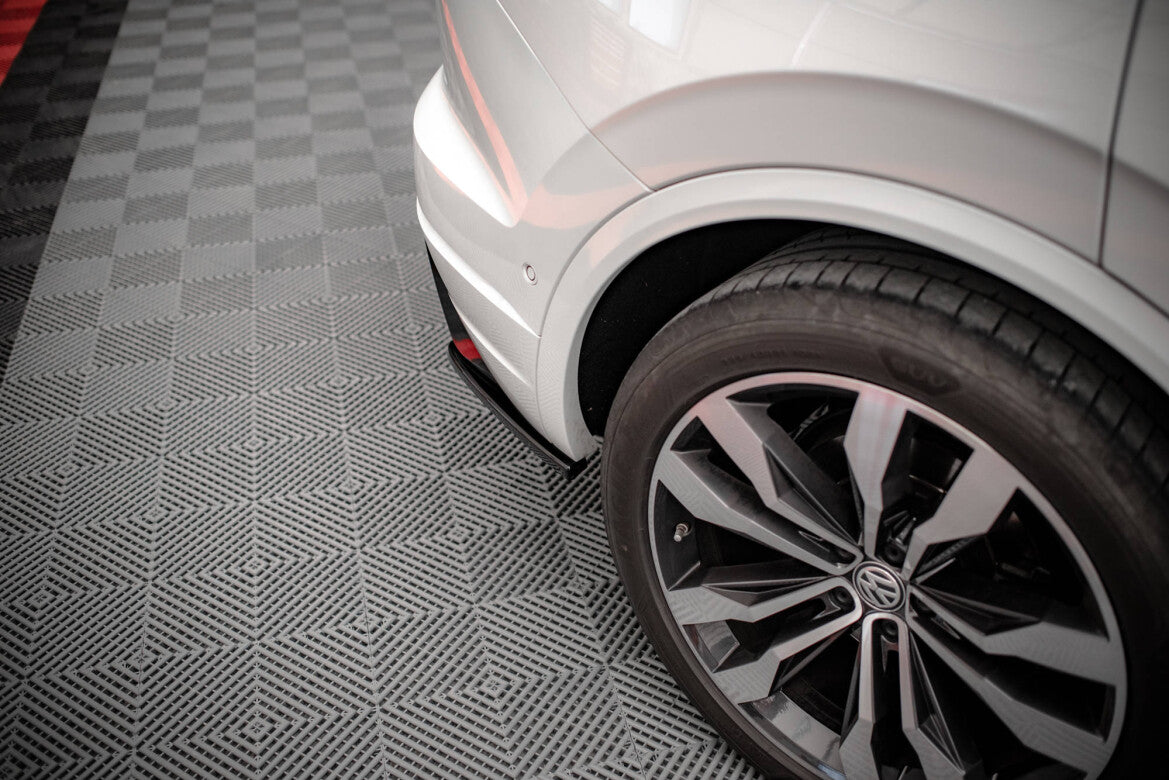 Diffusor Flaps passend für VW Touareg R-line Mk3 schwarz Hochglanz