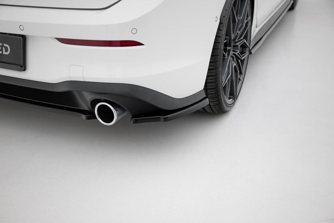 Diffusor Flaps V.1 passend für VW Golf GTI / GTE Mk8 schwarz Hochglanz