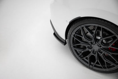 Diffusor Flaps V.1 passend für VW Golf GTI / GTE Mk8 schwarz Hochglanz
