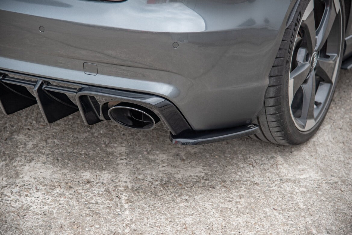 Diffusor Flaps V.2 passend für Audi RS3 8V Sportback schwarz Hochglanz