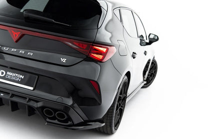 Diffusor Flaps V.2 passend für Cupra Leon Hatchback Mk1 Facelift schwarz Hochglanz