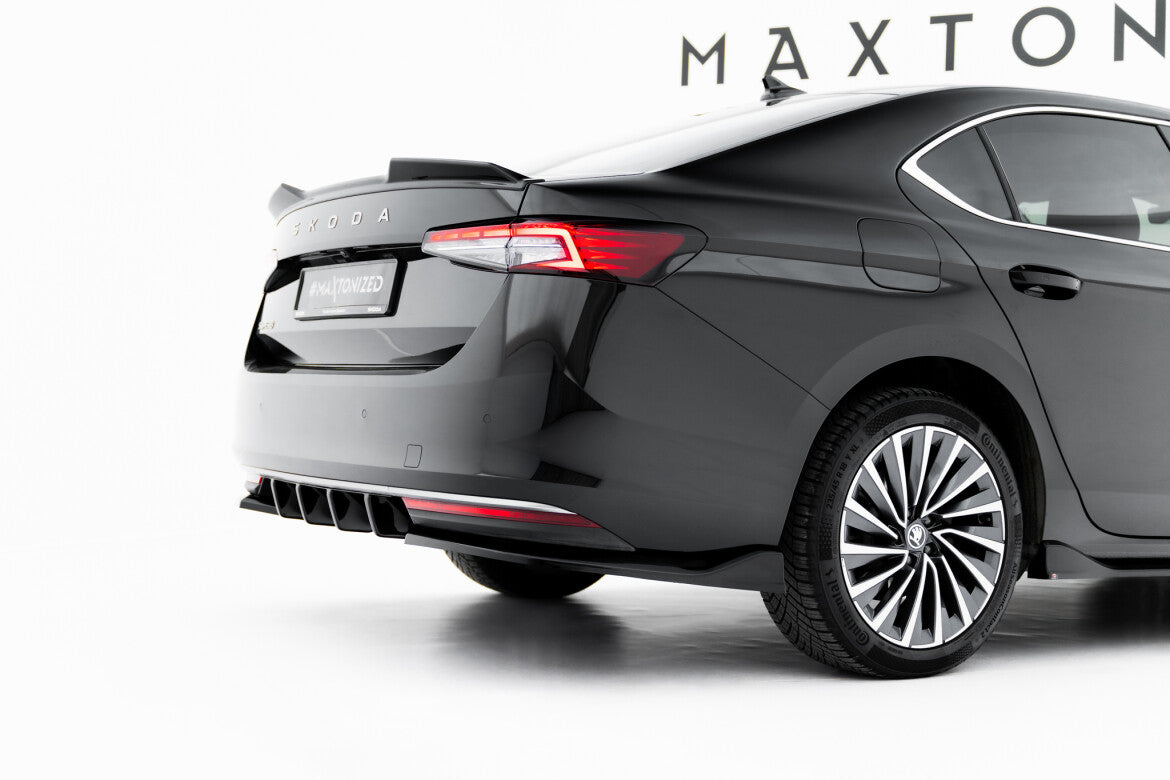 Diffusor Flaps V.2 passend für Skoda Superb Mk4 schwarz Hochglanz