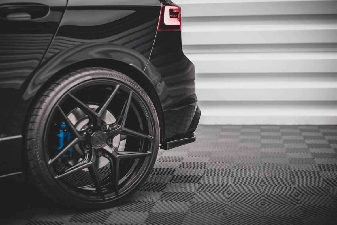 Diffusor Flaps V.2 passend für VW Golf R Hatchback Mk8 FL schwarz Hochglanz