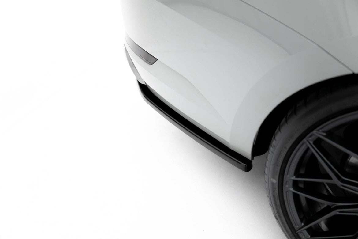 Diffusor Flaps V.3 passend für Skoda Superb Liftback / Combi Mk3 schwarz Hochglanz