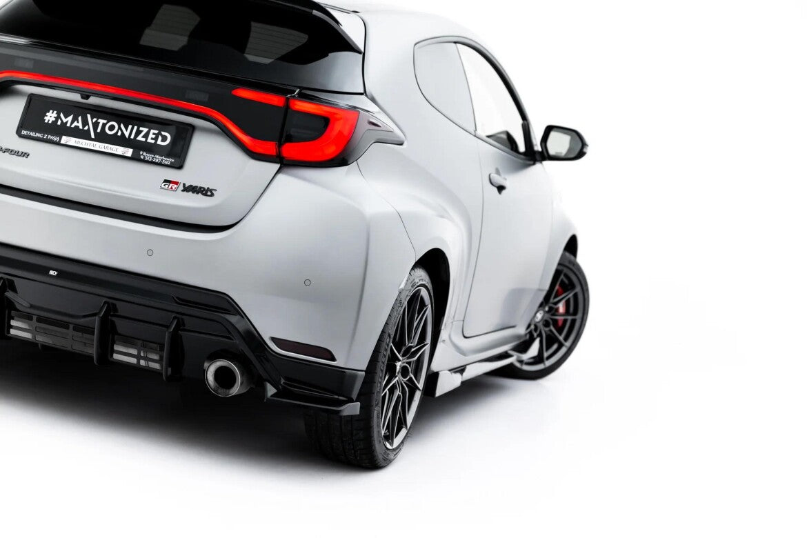 Diffusor Flaps V.3 passend für Toyota GR Yaris Mk4 Facelift schwarz Hochglanz