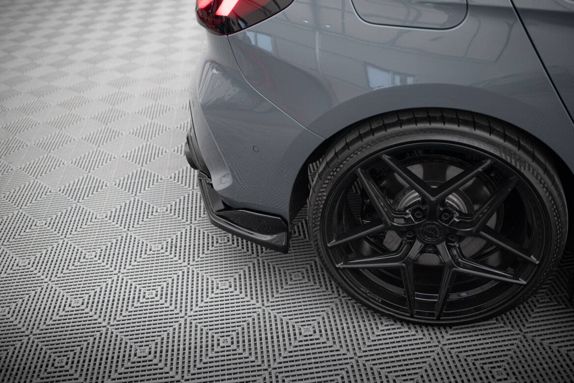 Diffusor Flaps V.4 passend für BMW 1er M-Paket / M135i / 128ti F40 schwarz Hochglanz