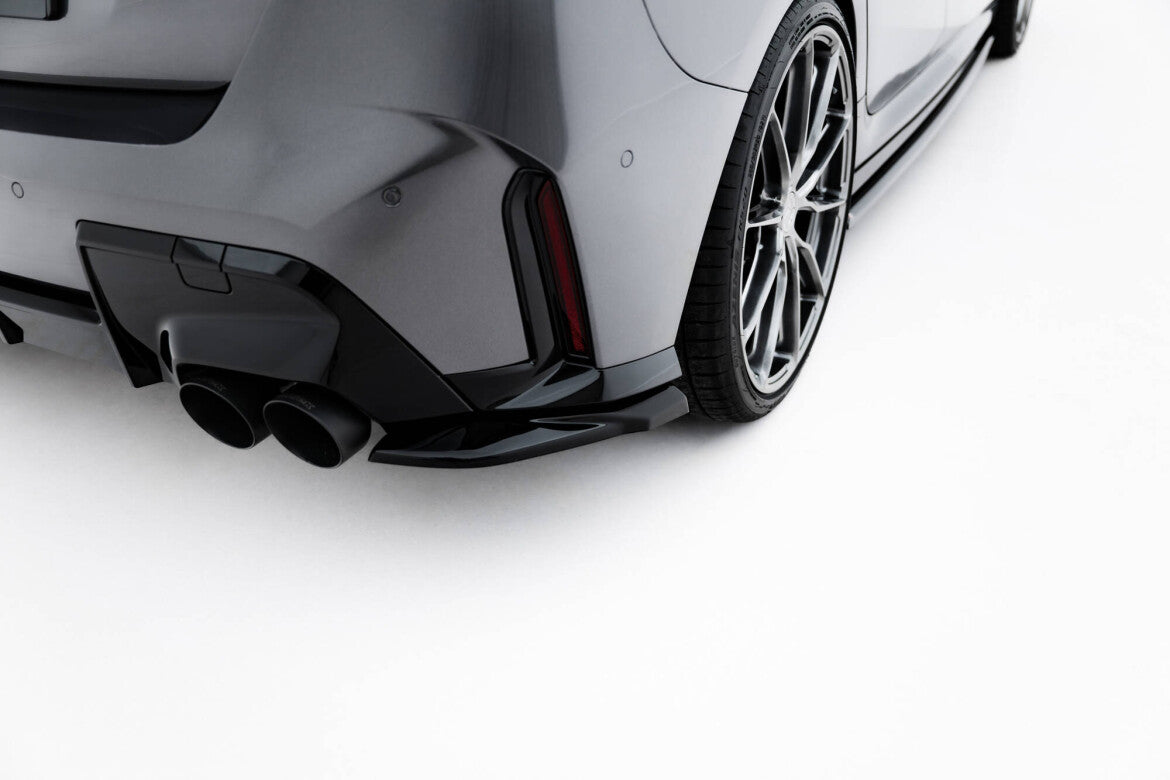 Diffusor Flaps V.4 passend für BMW M135i F70 schwarz Hochglanz