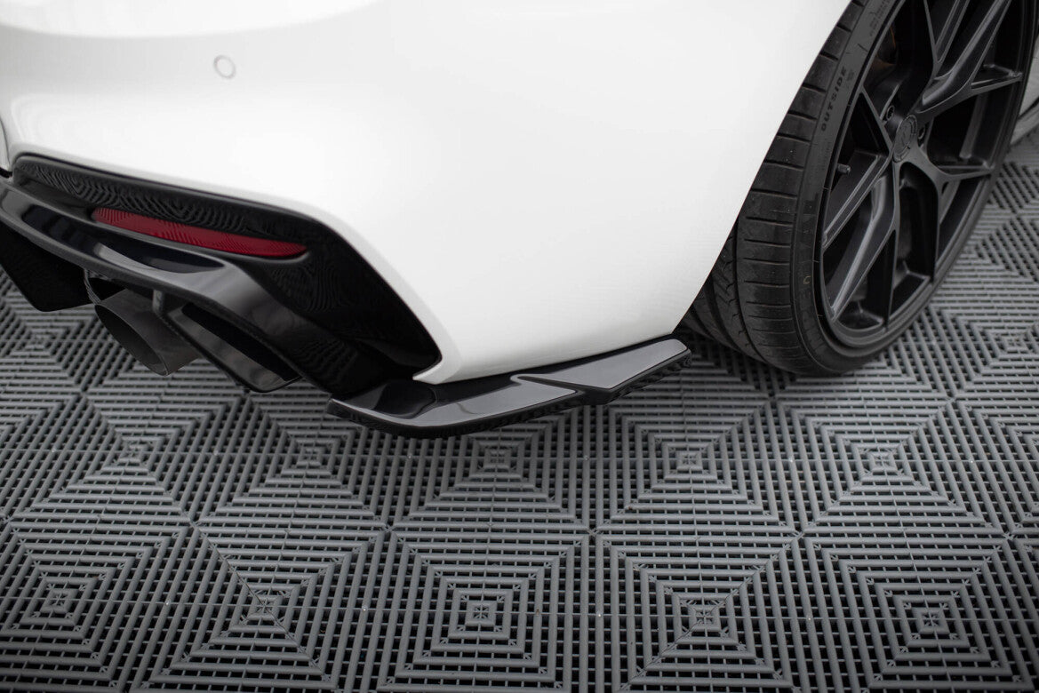 Diffusor Flaps V.5 passend für BMW 1er M-Paket / M140i F20 FL schwarz Hochglanz