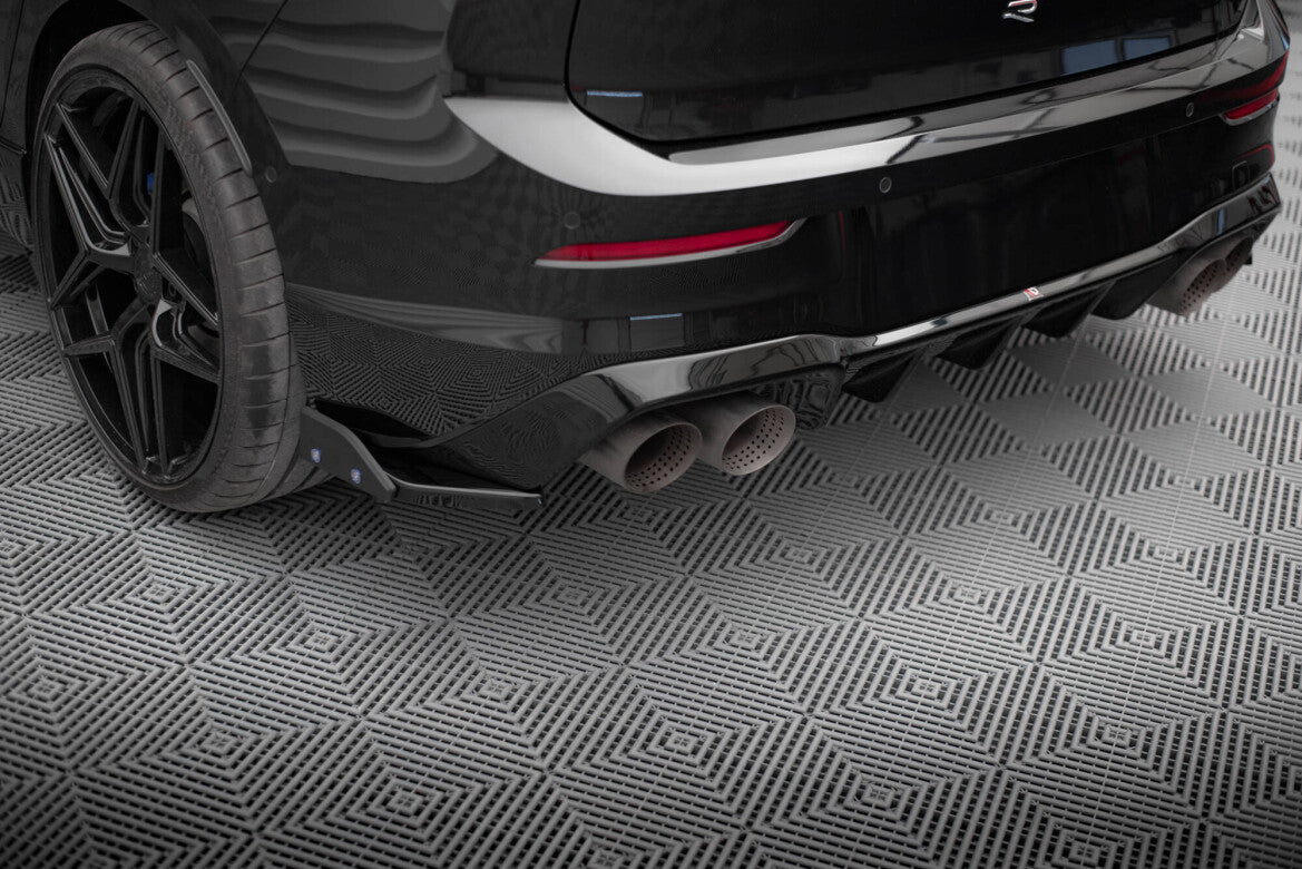 Diffusor Flaps V.5 passend für VW Golf R Hatchback Mk8 FL schwarz Hochglanz + Flaps matt
