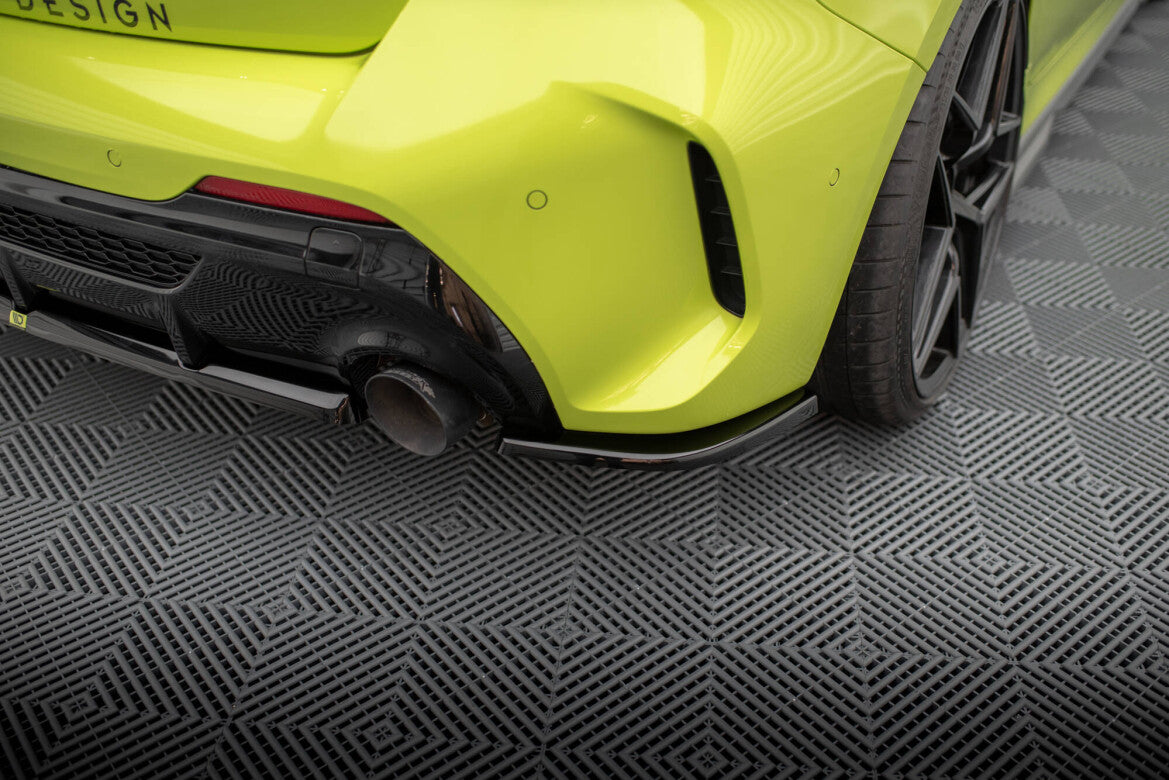 Diffusor Flaps V.7 passend für BMW 1er M-Paket / M135i F40 schwarz Hochglanz