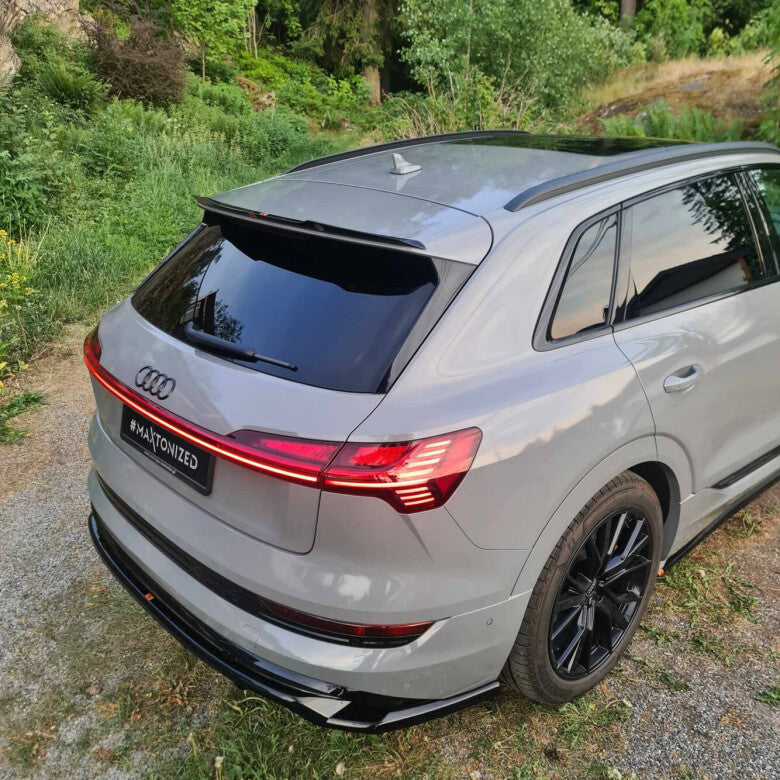 Diffusor Heckansatz passend für Audi e-Tron S-Line schwarz Hochglanz