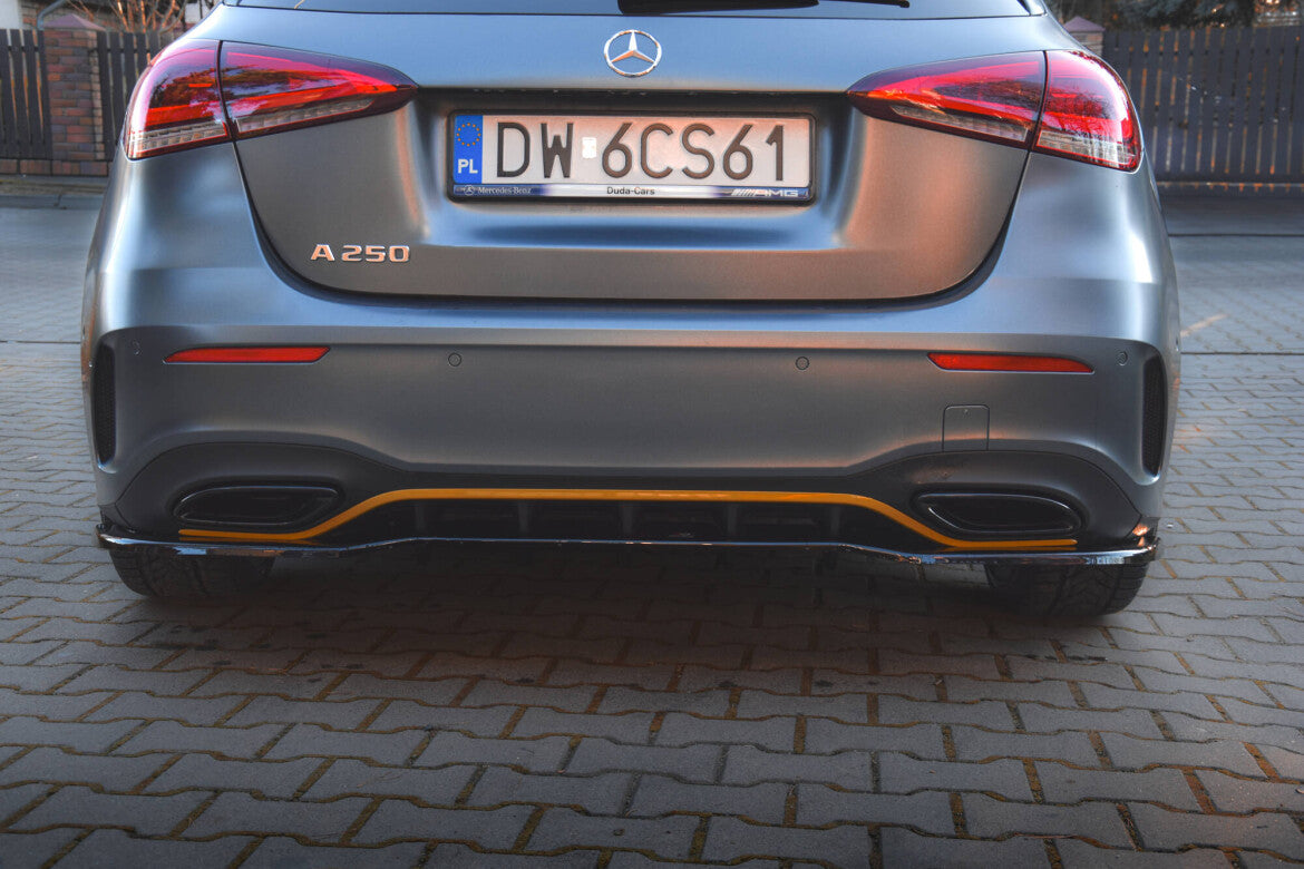 Diffusor Heckansatz passend für Mercedes A Hatchback AMG Line W177 schwarz Hochglanz