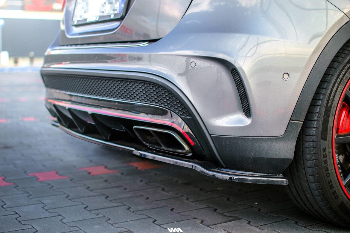 Diffusor Heckansatz passend für Mercedes GLA 45 AMG schwarz Hochglanz