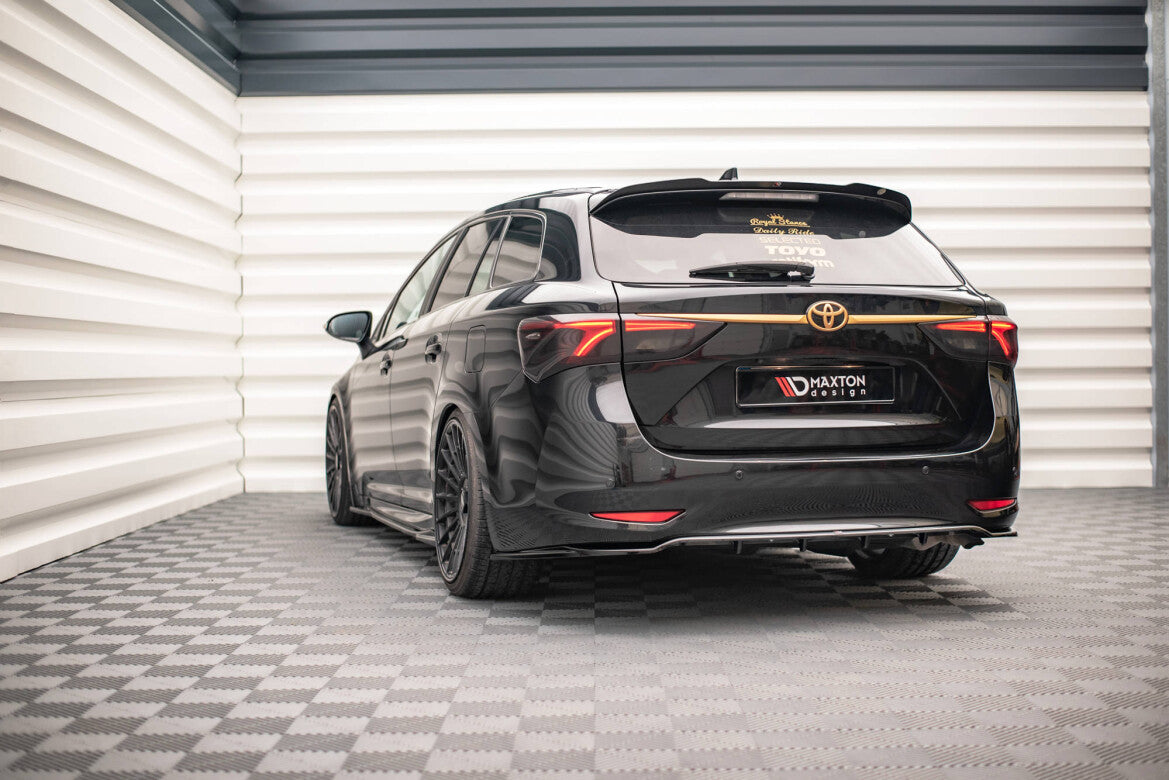 Diffusor Heckansatz passend für Toyota Avensis Mk3 FL schwarz matt