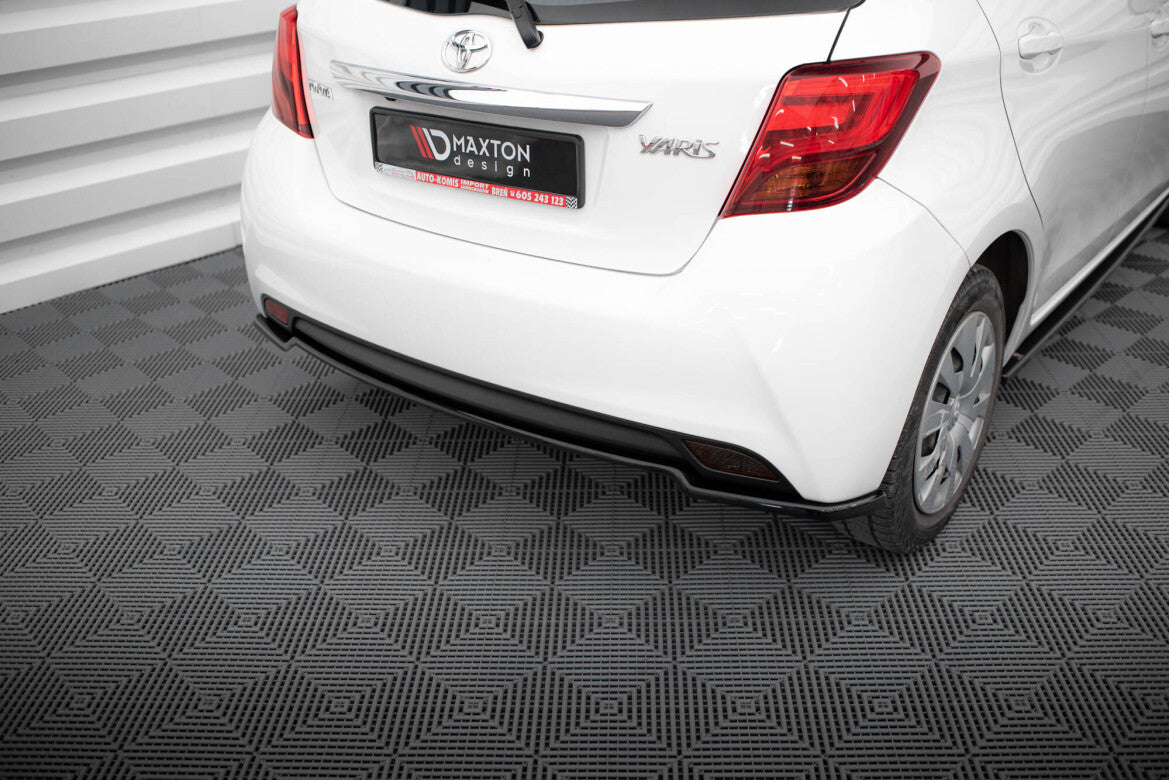Diffusor Heckansatz passend für Toyota Yaris Mk3 FL schwarz Hochglanz