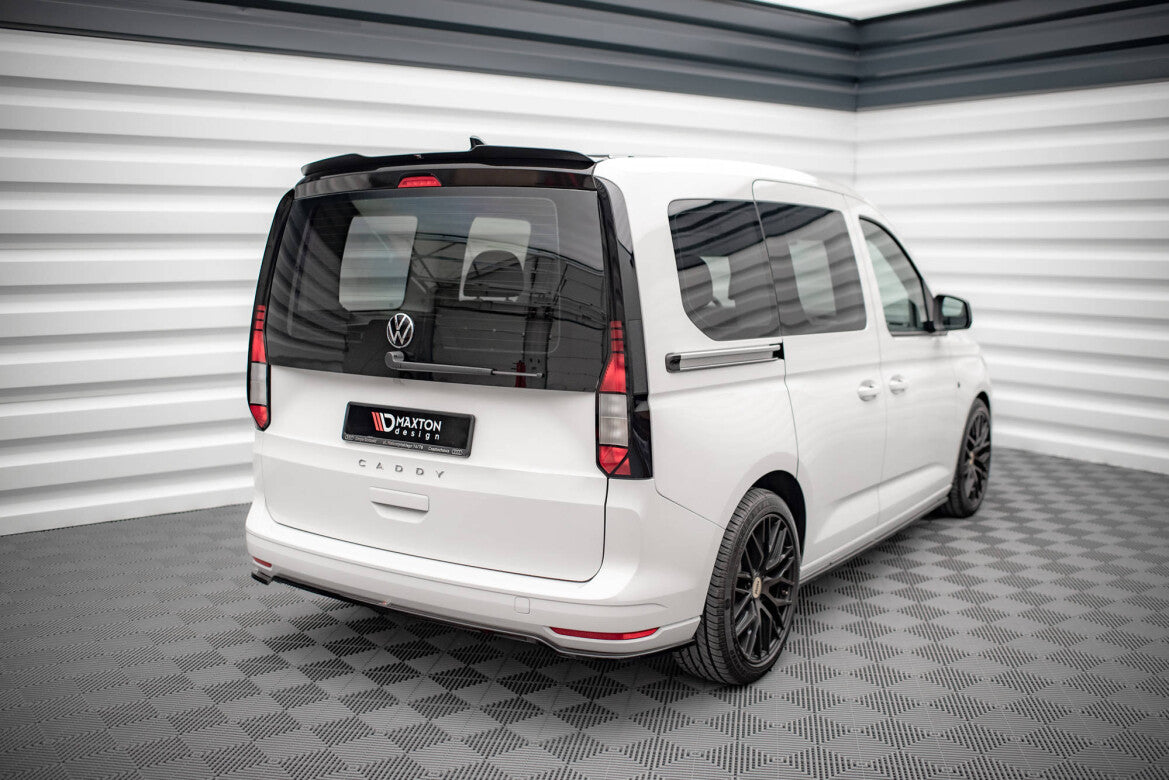 Diffusor Heckansatz passend für VW Caddy Mk5 / Ford Transit Connect Mk3 schwarz Hochglanz