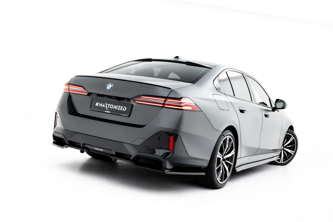 Diffusor Heckansatz V.2 passend für BMW 5er / i5 M-Paket Limousine / Touring G60 / G61 schwarz Hochglanz