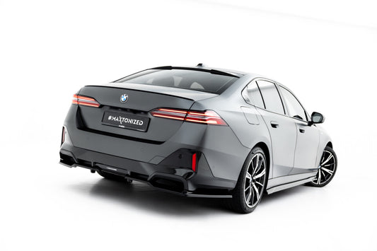 Diffusor Heckansatz V.2 passend für BMW 5er / i5 M-Paket Limousine / Touring G60 / G61 schwarz Hochglanz