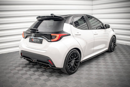Diffusor Heckansatz V.2 passend für Toyota Yaris Mk4 schwarz Hochglanz