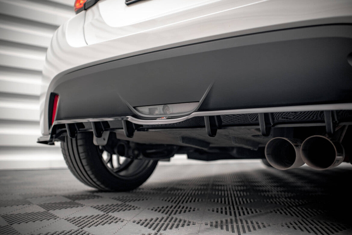 Diffusor Heckansatz V.2 passend für Toyota Yaris Mk4 schwarz Hochglanz