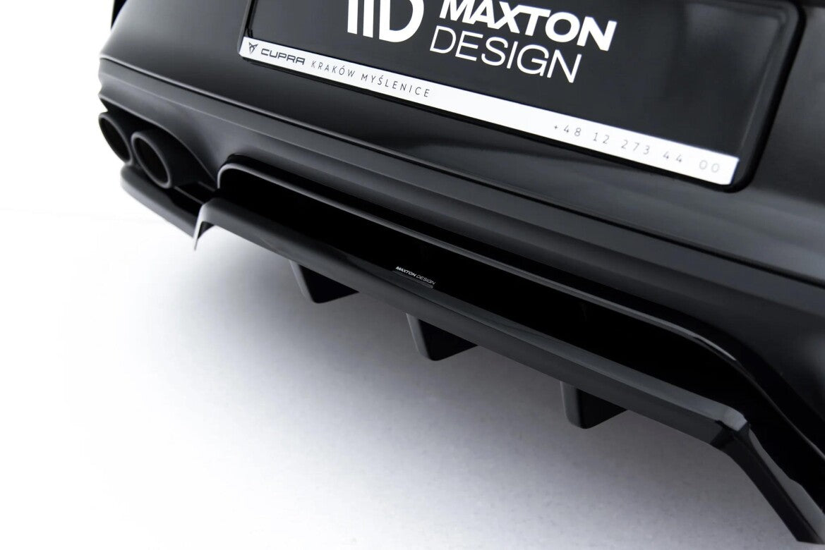 Diffusor RACE V.2 passend für Cupra Leon Hatchback Mk1 Facelift schwarz Hochglanz