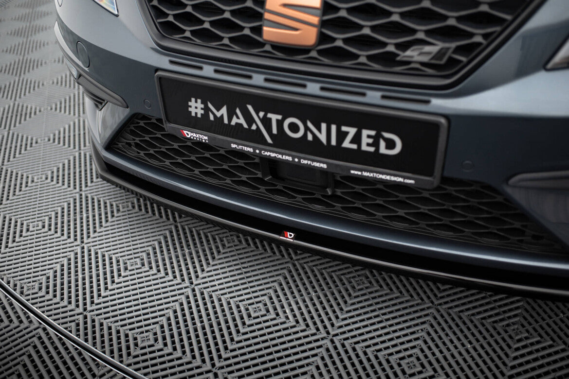 Frontlippe V.1 passend für Seat Leon CUPRA / FR Mk3 FL schwarz Hochglanz