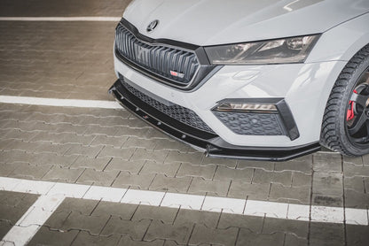 Frontlippe V.1 passend für Skoda Octavia RS Mk4 schwarz Hochglanz