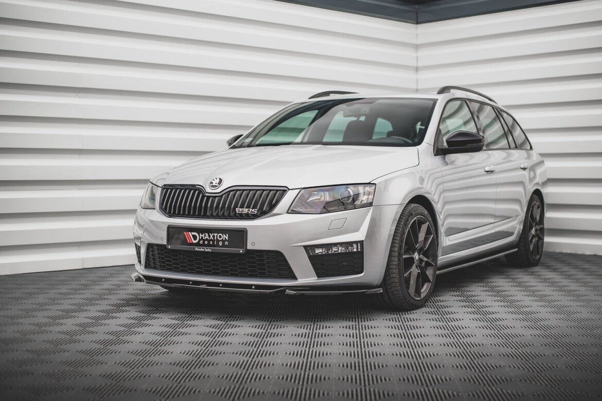 Frontlippe V.4 passend für Skoda Octavia RS Mk3 schwarz Hochglanz