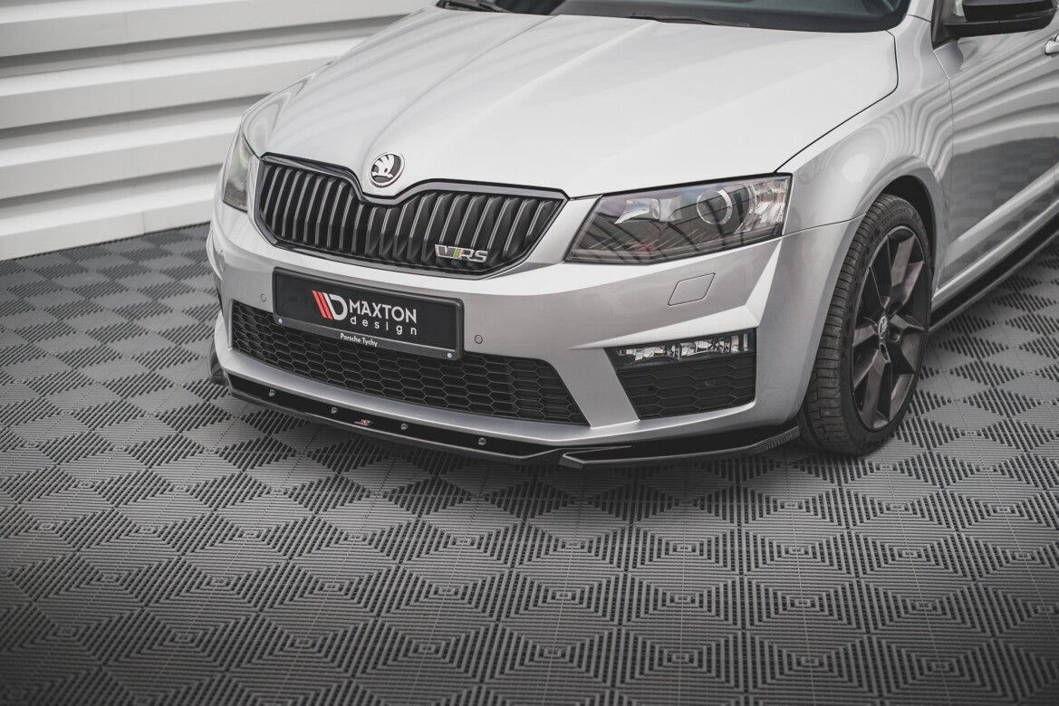 Frontlippe V.4 passend für Skoda Octavia RS Mk3 schwarz Hochglanz