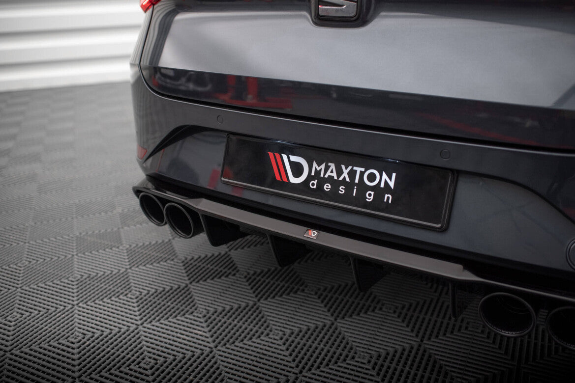 Heckansatz Diffusor + Endrohre schwarz passend für Seat Leon ST FR Mk4 schwarz Hochglanz